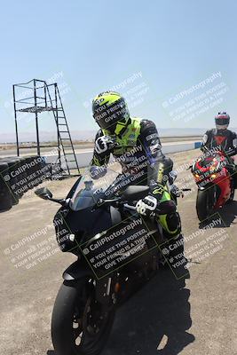 media/Jun-08-2025-TrackDaz (Sun) [[dc1ba13c79]]/Around the Pits/